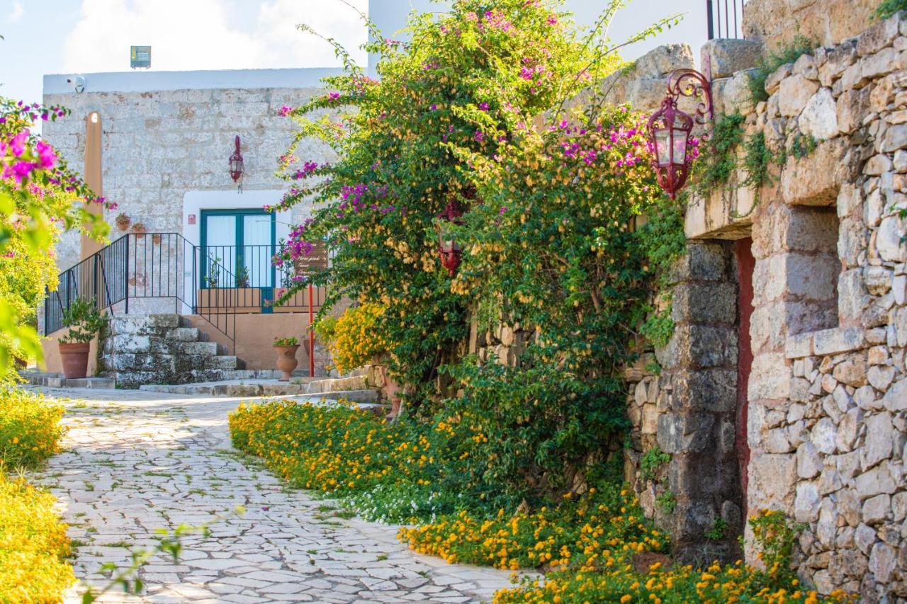 Hotel Masseria Fontanelle Ugento Buitenkant foto