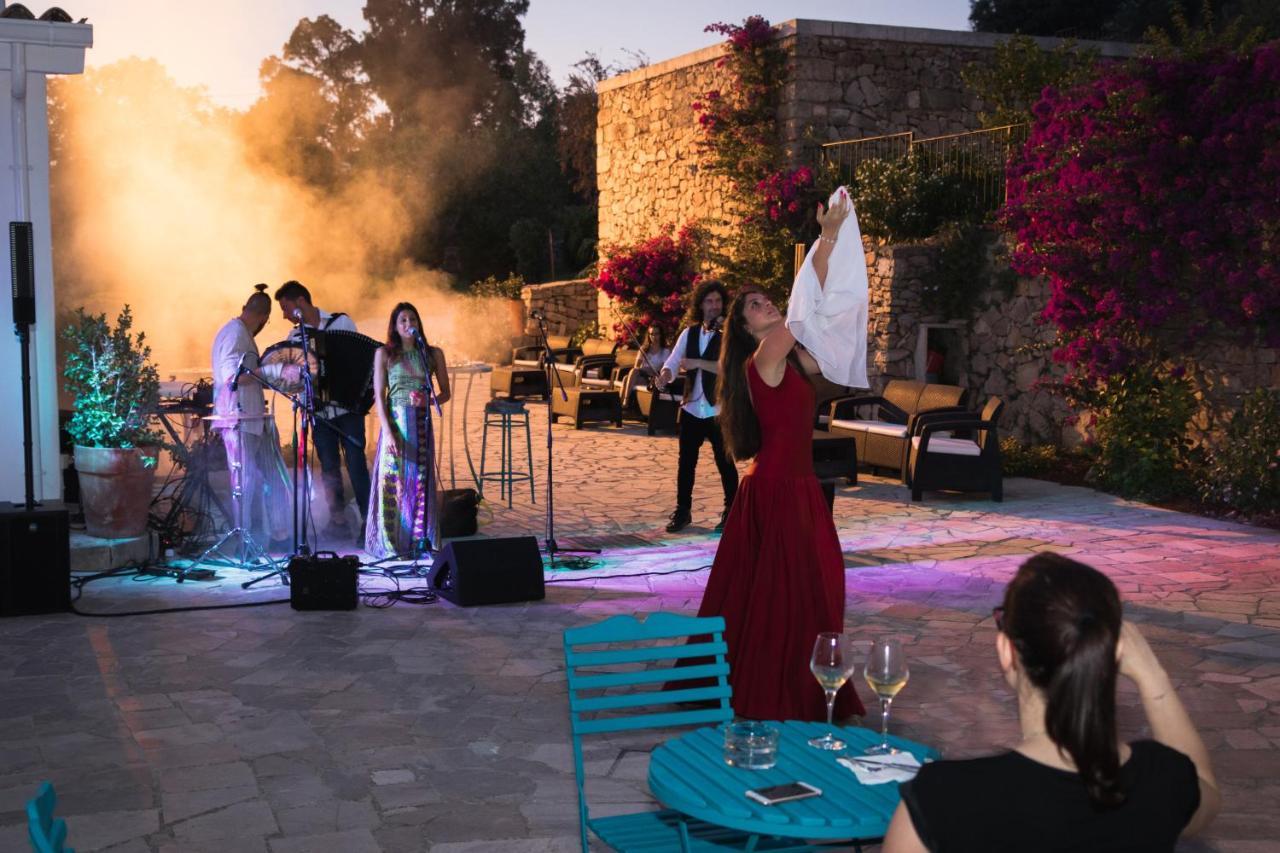 Hotel Masseria Fontanelle Ugento Buitenkant foto