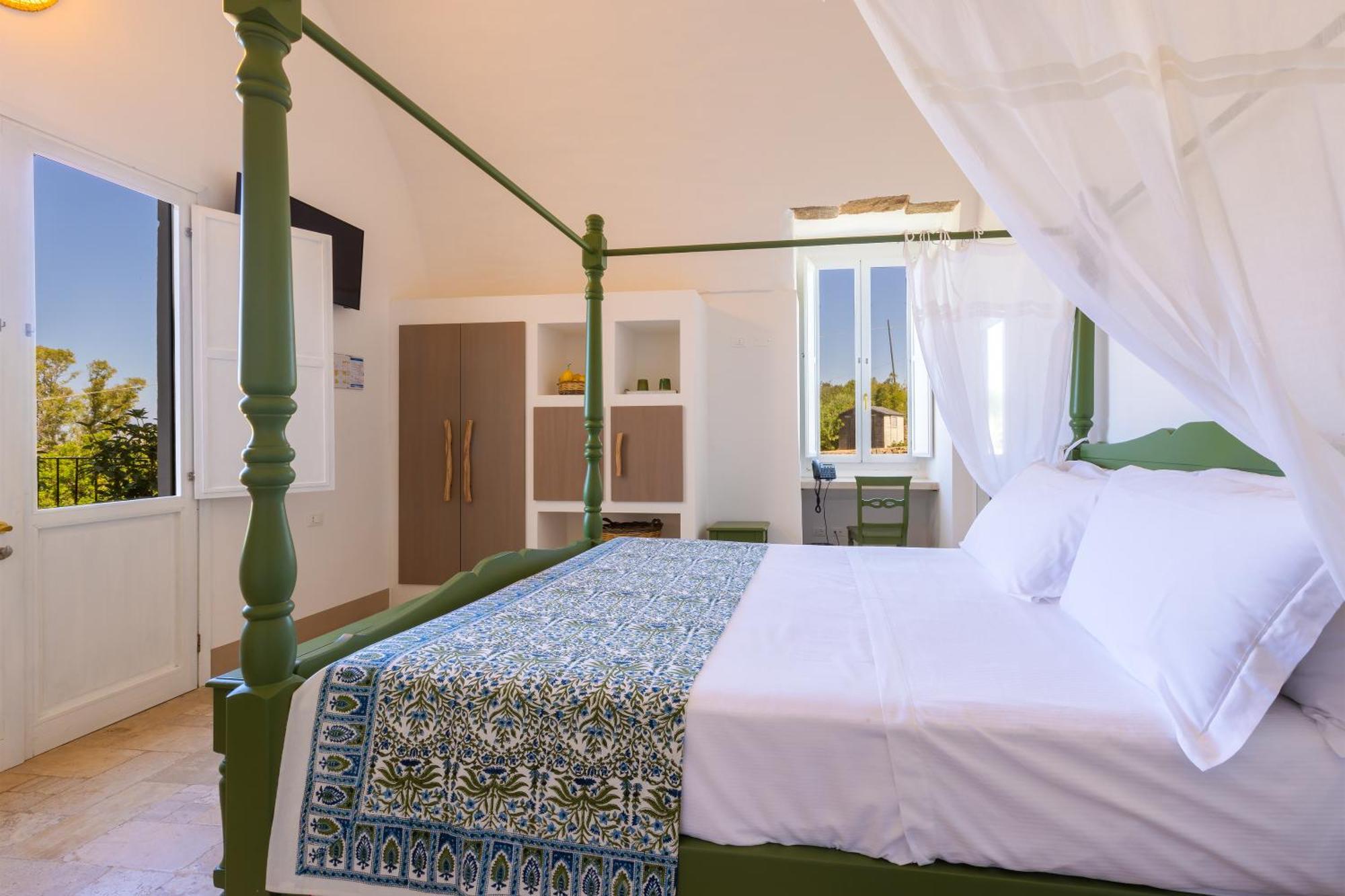 Hotel Masseria Fontanelle Ugento Buitenkant foto